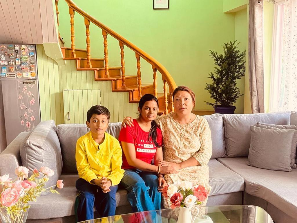 Dew Drops Guest House Дарджилинг Екстериор снимка