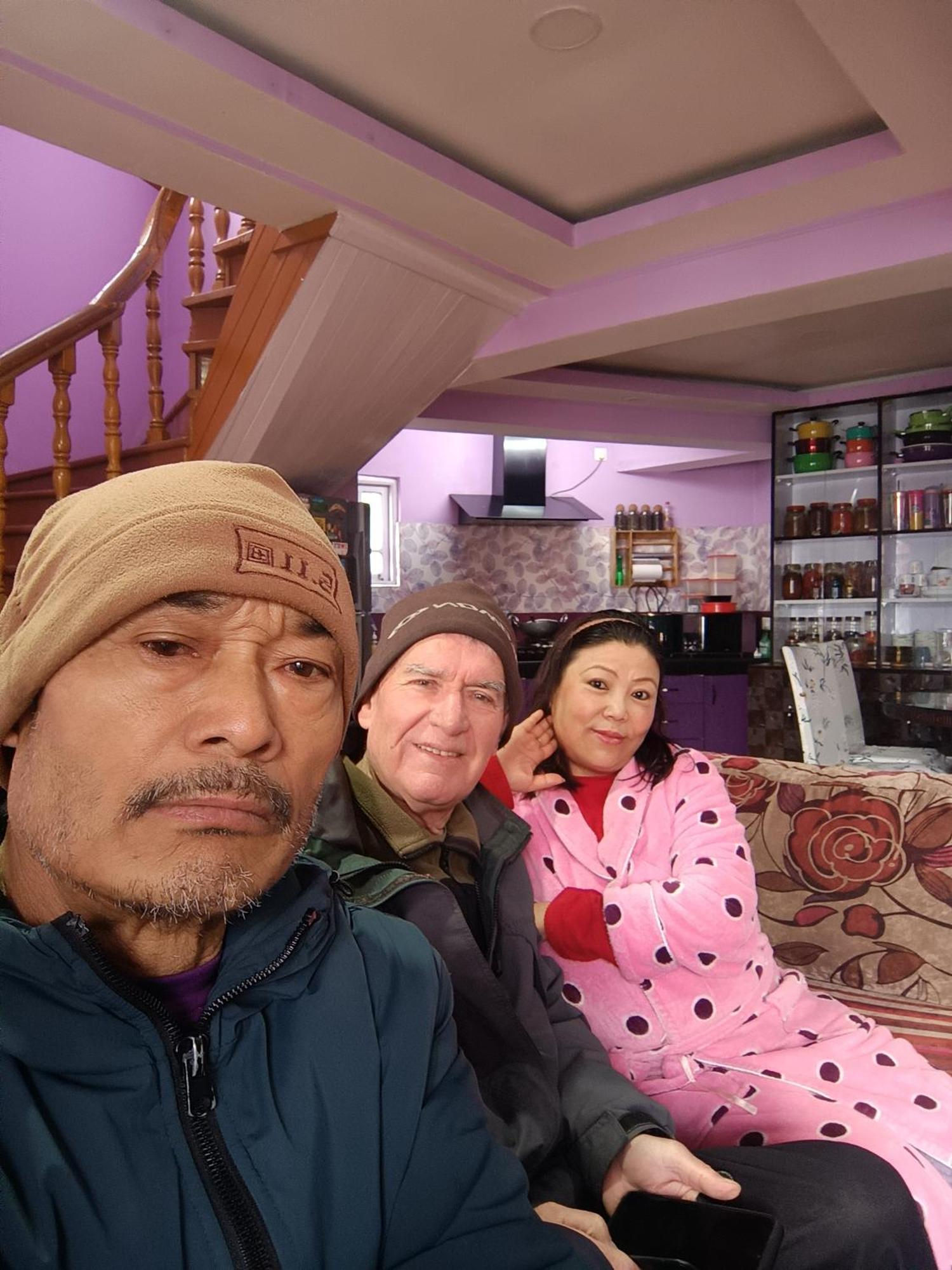 Dew Drops Guest House Дарджилинг Екстериор снимка