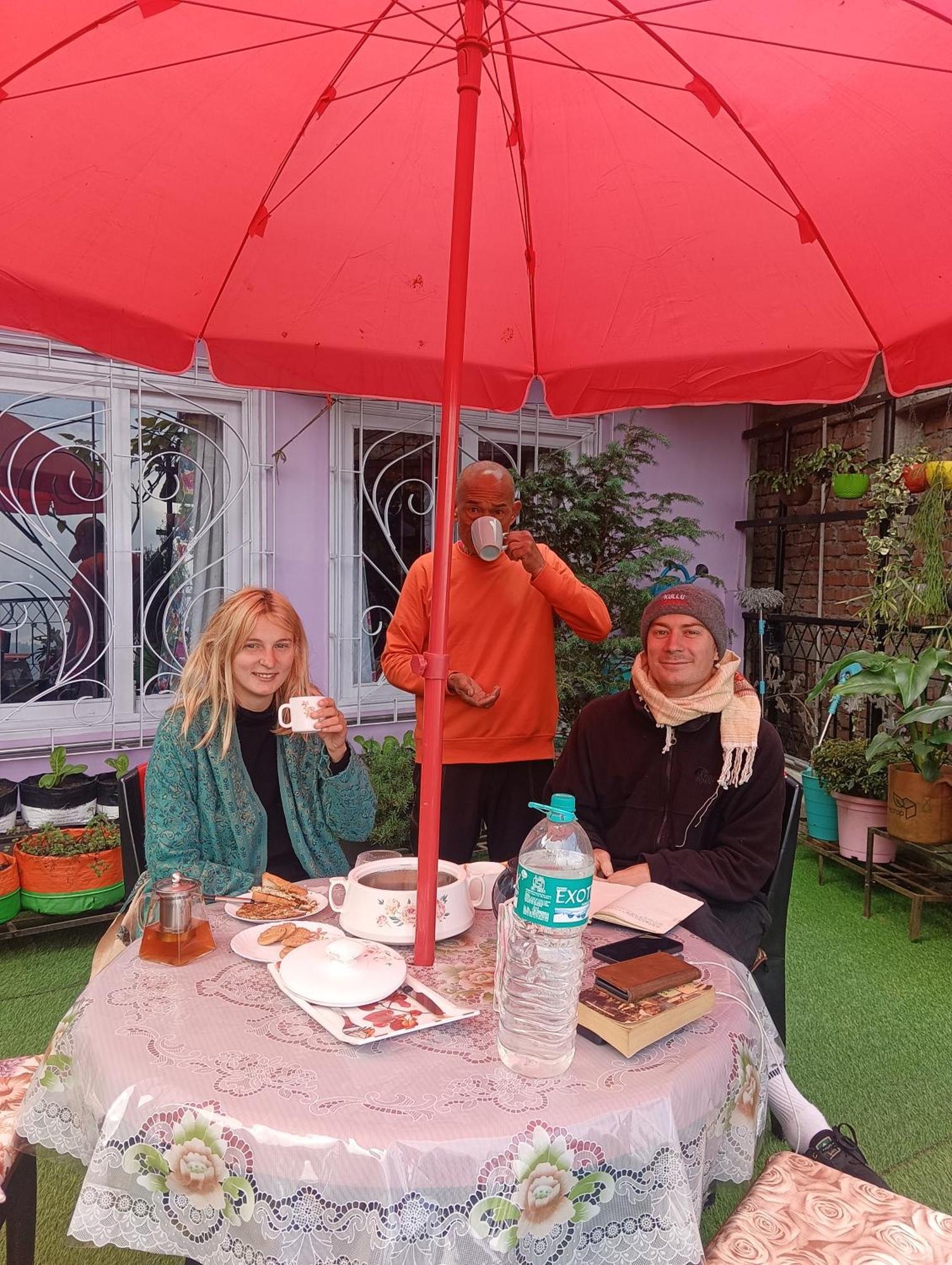 Dew Drops Guest House Дарджилинг Екстериор снимка
